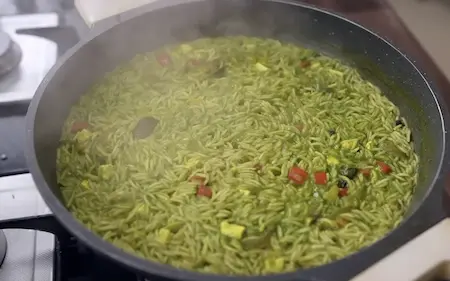 Step 6: adding rice and seasoning for Palak Paneer Pulao