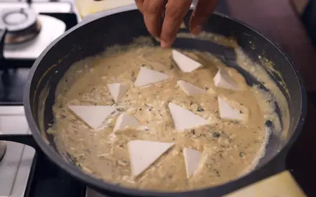 Step 6: Simmering paneer in Dhaba Style Paneer Kasuri Methi curry