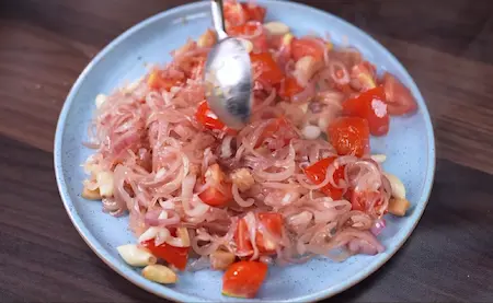 Step 5: grinding Kolhapuri vatan masala paste