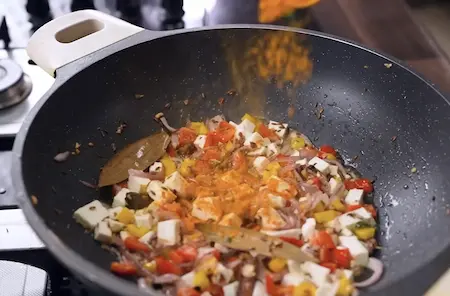 Step 4: adding ground spices for Palak Paneer Pulao