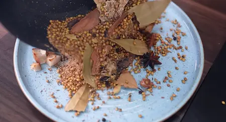 Step 3: dry roasting whole spices for Kolhapuri vatan