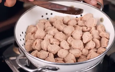 Step 1: boiling and squeezing soya chunks for Soya Chilli & Fried Rice