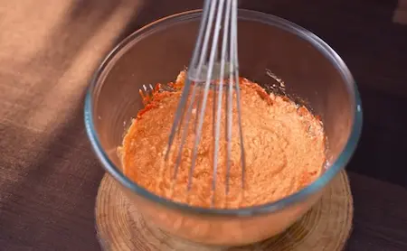Step 1: preparing spiced curd base for Papad ki Sabji Recipe