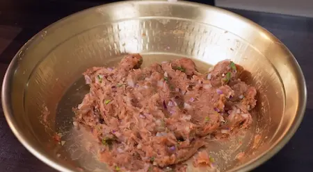 Step 1: Preparing the chicken seekh mixture for Afghani Malai Chicken Seekh