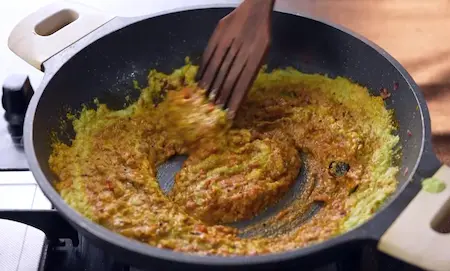 Step 3: making Malwani prawns curry for Maharashtrian Fish Thali