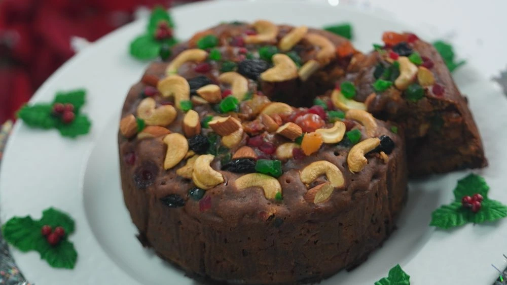 Mix and Stir: Rich Christmas Fruit Cake with Garam Masala / Kerala Plum Cake